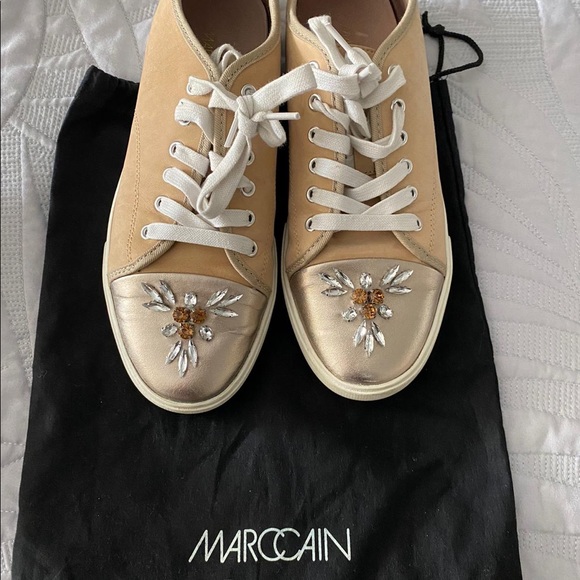 Womens sneakers - Picture 3 of 3